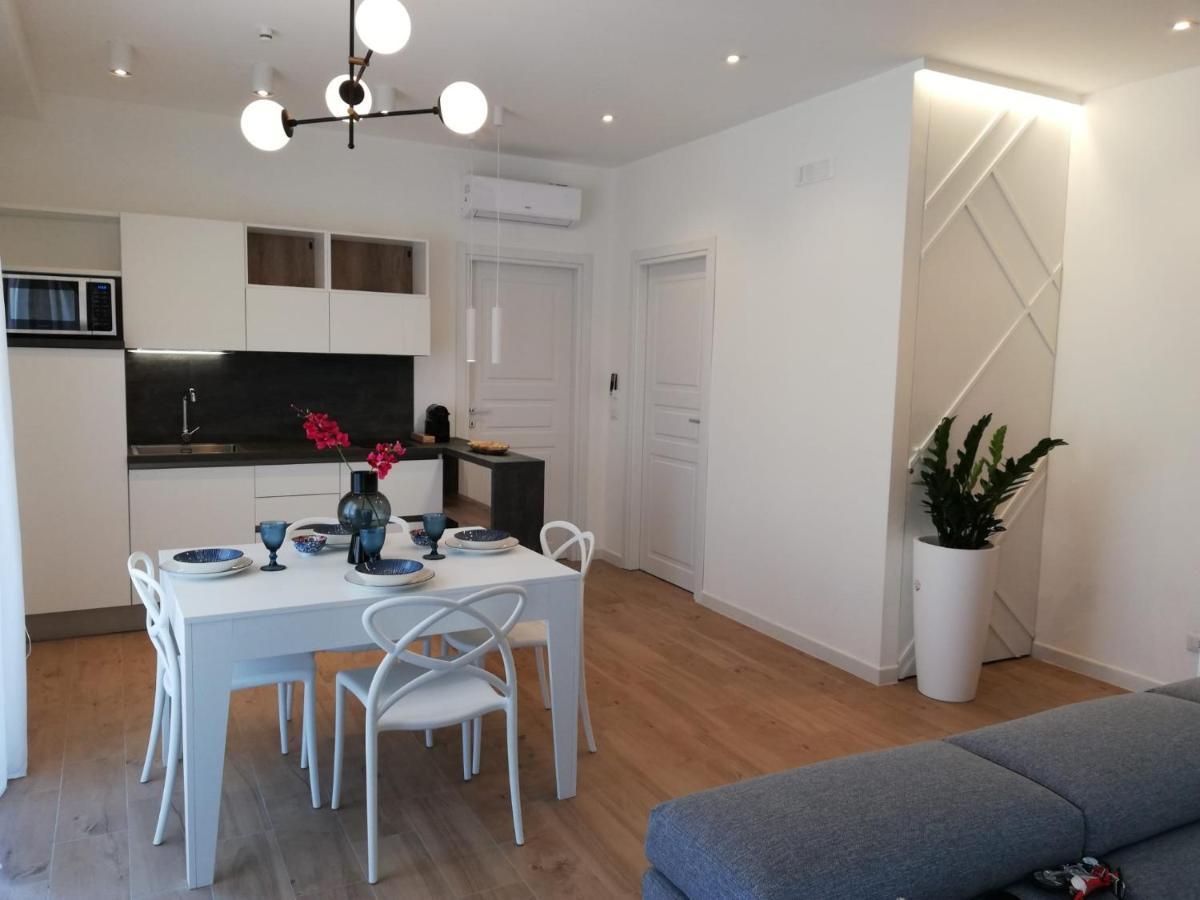 Strettomare-Business & Travel Apartment ريجّو دي كالابريا المظهر الخارجي الصورة